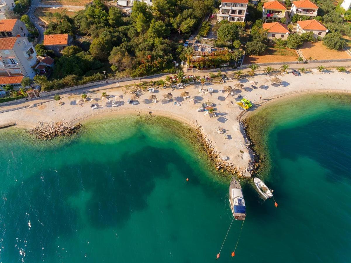 Lambrisa Apartment Trogir Exterior photo